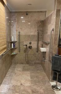 Rolstoeltoegankelijke douche